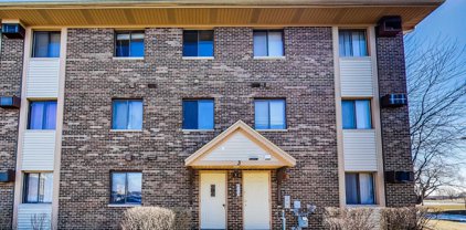 2 Echo Court Unit #2, Vernon Hills