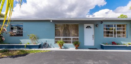 2211 Sw 44th Ave, Fort Lauderdale