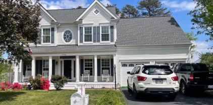 13742 Jennifer Ann Ln, Gainesville