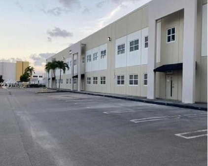 10800 Nw 21st St Unit #130, Sweetwater