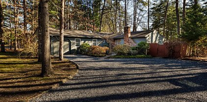 194 Tabernacle Rd, Medford Lakes