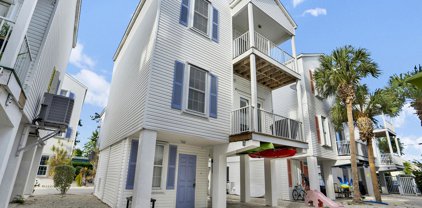 325 25th Street, Marathon