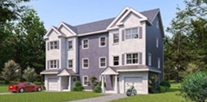 249 Groton Unit 2, Chelmsford