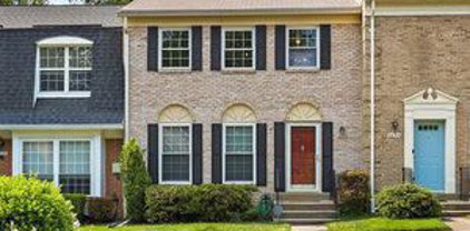 6636 Green Ash Dr, Springfield