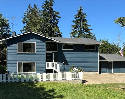 22045 Peter Grubb Road SE, Renton