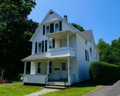533 Elm St, West Springfield
