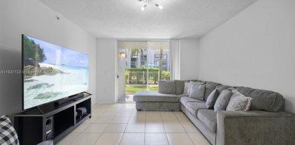 655 Sw 111th Way Unit #106, Pembroke Pines