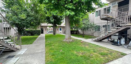 7139 Coldwater Canyon Avenue Unit 17, North Hollywood