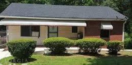 1551 Ferno Nw Drive, Atlanta