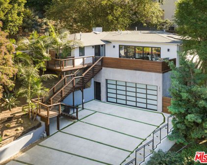 3873 Berry Drive, Studio City