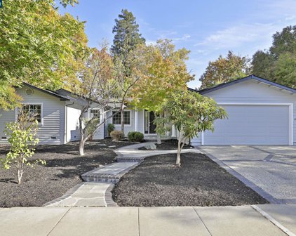 434 Peppertree Rd, Walnut Creek