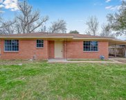 825 2nd Street, Sealy image