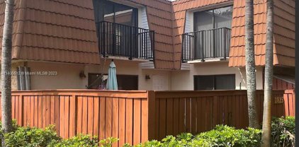 2825 Waterford Dr N Unit #2825, Deerfield Beach