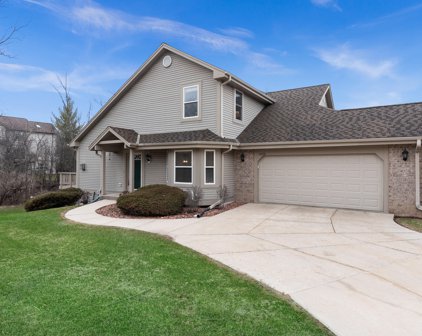 14070 W Solitaire Ct, New Berlin