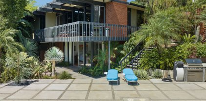 4520  Dundee Dr, Los Angeles
