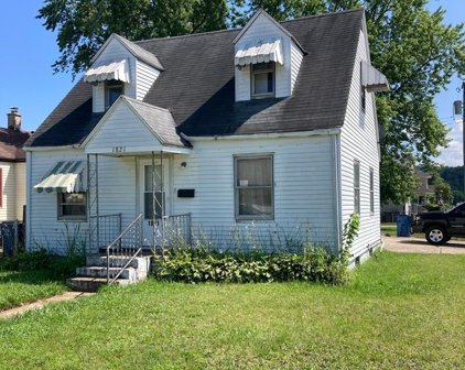 1821 Milburn Boulevard, Mishawaka