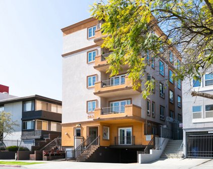 5633 Carlton Way Unit 303, Los Angeles