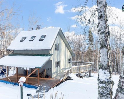 2090 Red Berry Road, Fairbanks