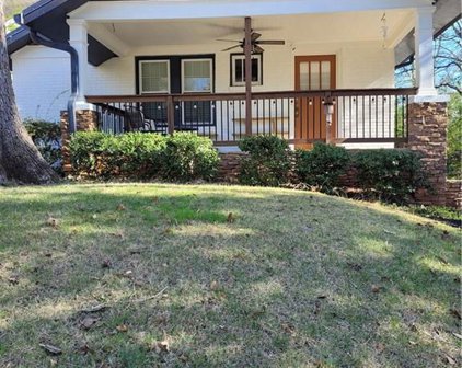 1375 Elizabeth Lane, East Point