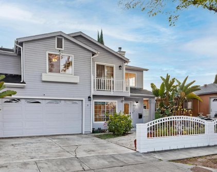 6094  Hargis St, Los Angeles