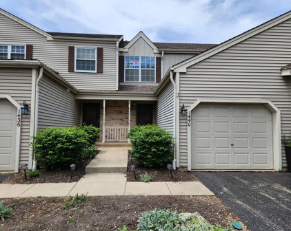 1440 Foxcroft Drive, Aurora
