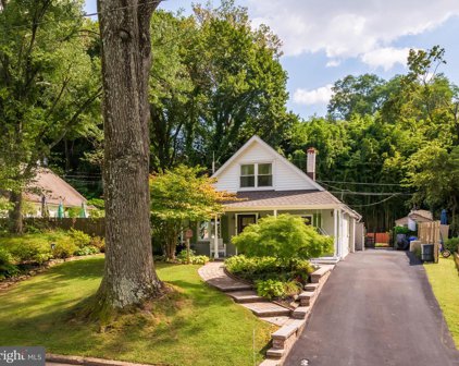705 Hillside Dr, West Chester