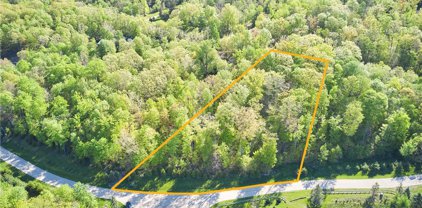 1131 River Valley Trail, Hinckley