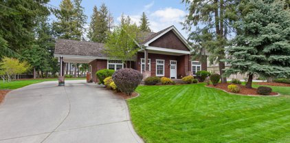 1731 Woodstone, Hayden