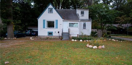 4150 Clague Road, North Olmsted
