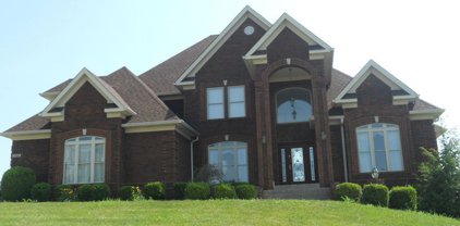 196 Oak Creek Dr, Mt Washington