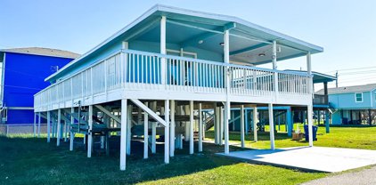 214 Sandpebble Place, Freeport