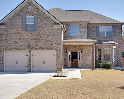 214 Saintvry Path, Atlanta