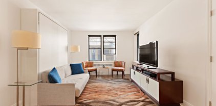 54 E 8th  Street Unit 2D, New York