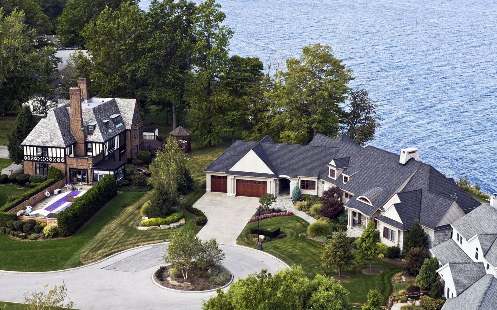 Selling Smith Lake Home