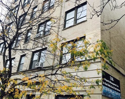 3933 N Clarendon Avenue Unit #207, Chicago