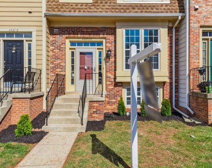 46820 Trumpet Cir, Sterling