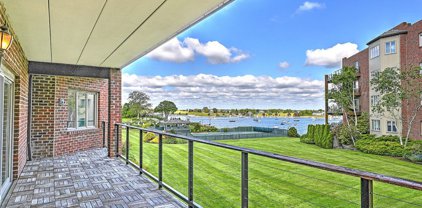 111 Harrison Avenue Unit B12, Newport