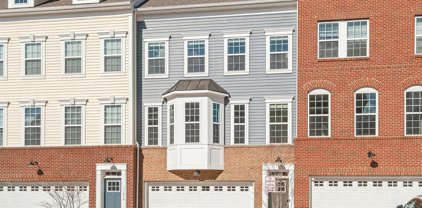 11092 Mcleans Barn Ter, Manassas