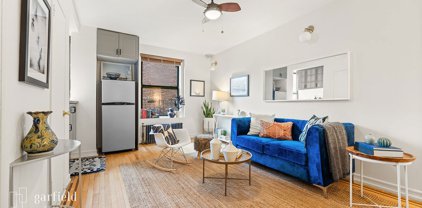 300 8th  Avenue Unit 2-O, New York
