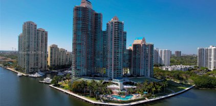 3370 Hidden Bay Dr Unit #1014, Aventura