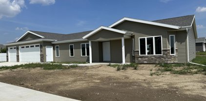 2613 Boston Drive, Bismarck