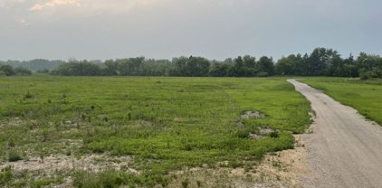 260x 317th Avenue, Cambridge