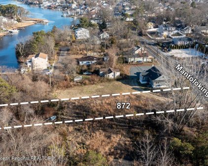 872 Mantoloking Road, Brick