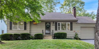 5810 Dearborn Street, Mission