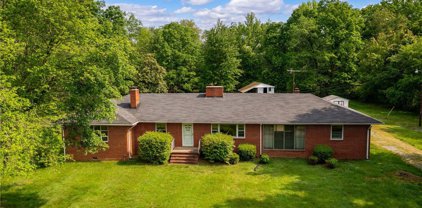 16507 Dawn Boulevard, Hanover