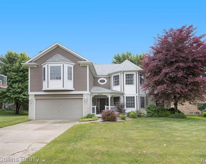 41974 TWINING, Sterling Heights