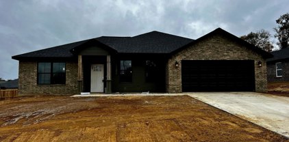 17309 Crossing Cir., Lindale
