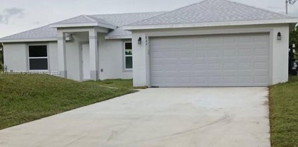 853 Colyer St E, Lehigh Acres