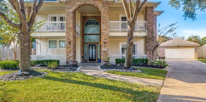 6814 Rhodes Court, Sugar Land