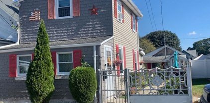 368 Ocean Grove Avenue, Swansea